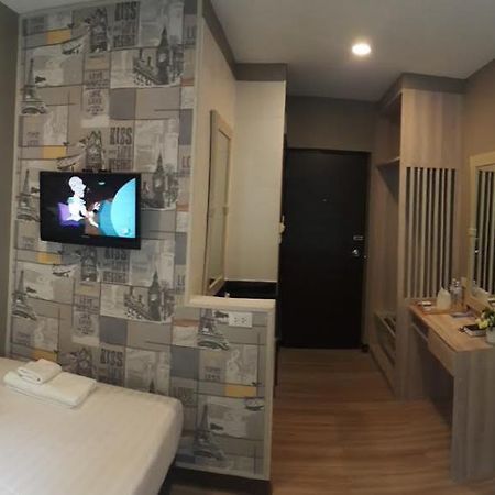 Ywca Hotel Bangkok Eksteriør billede