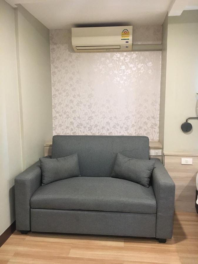 Ywca Hotel Bangkok Eksteriør billede